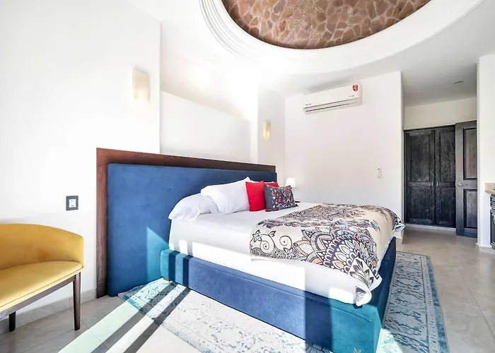 Marbella Lane Premium Ocean View & Pool * Cabo San Lucas