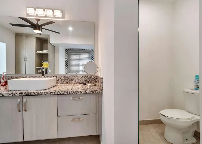 Marbella Lane Premium Ocean View & Pool Сasa de vacaciones *
