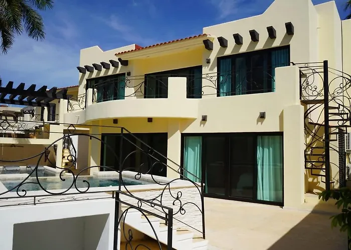 Marbella Lane Premium Ocean View & Pool *
