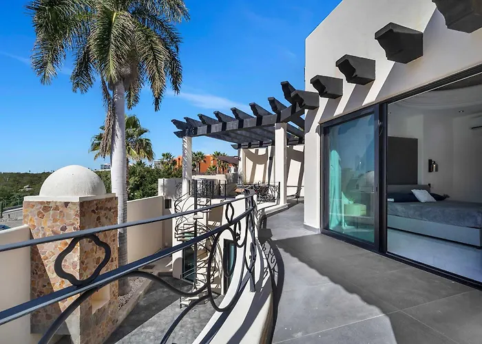 Marbella Lane Premium Ocean View & Pool Сasa de vacaciones